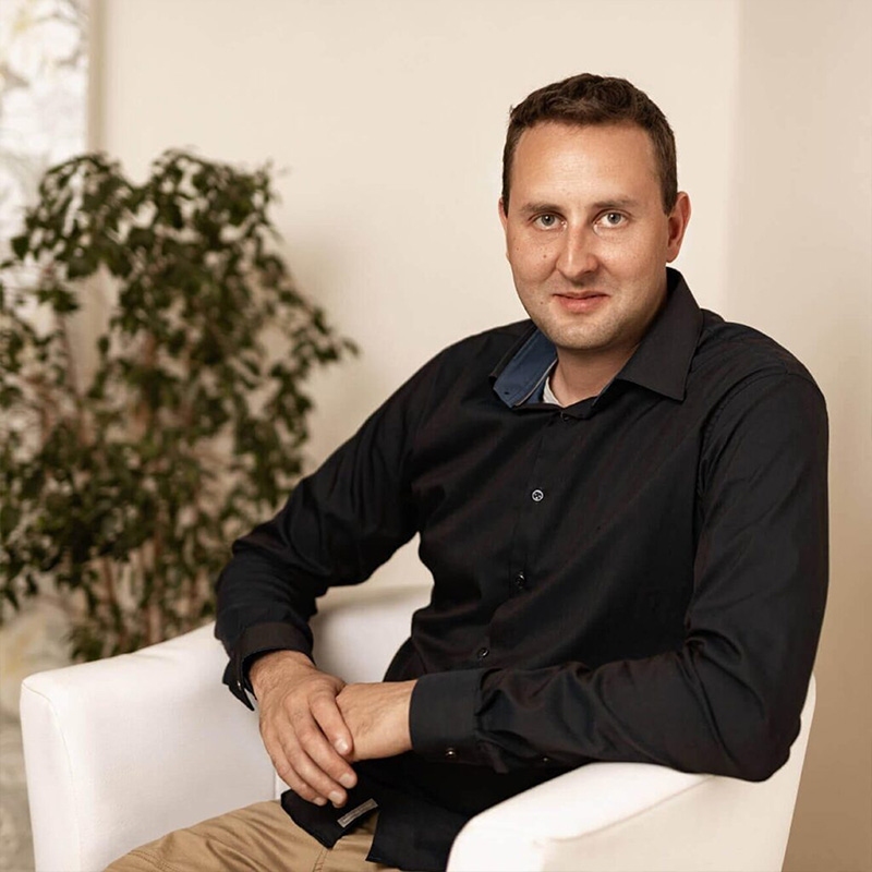Vladimir Pazitka, CEO of Cannor Group, label manufacturer, custom formulation, white label products, OEM cosmetics supplier, contract manufacturing